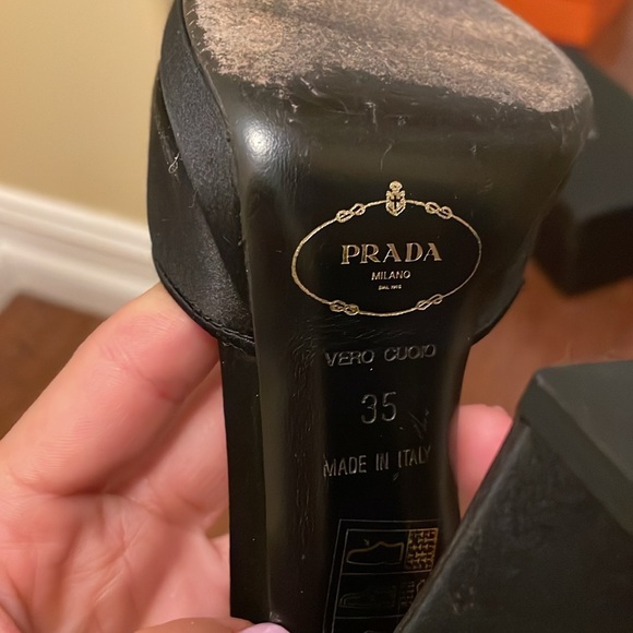 Prada Satin - Picture 5 of 6